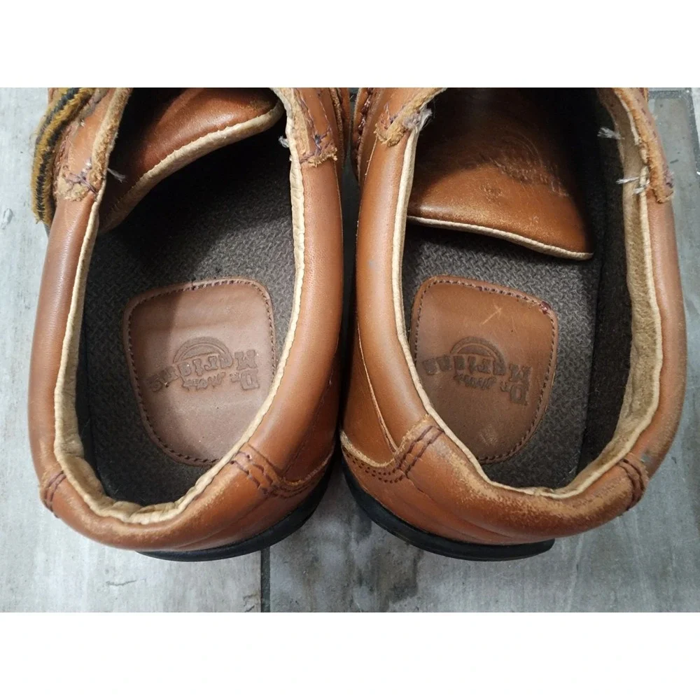 Dr. Martens Shoes Mens 8 Oxford Brown Lace Up Square Toe Comfort Casual Low 8A99